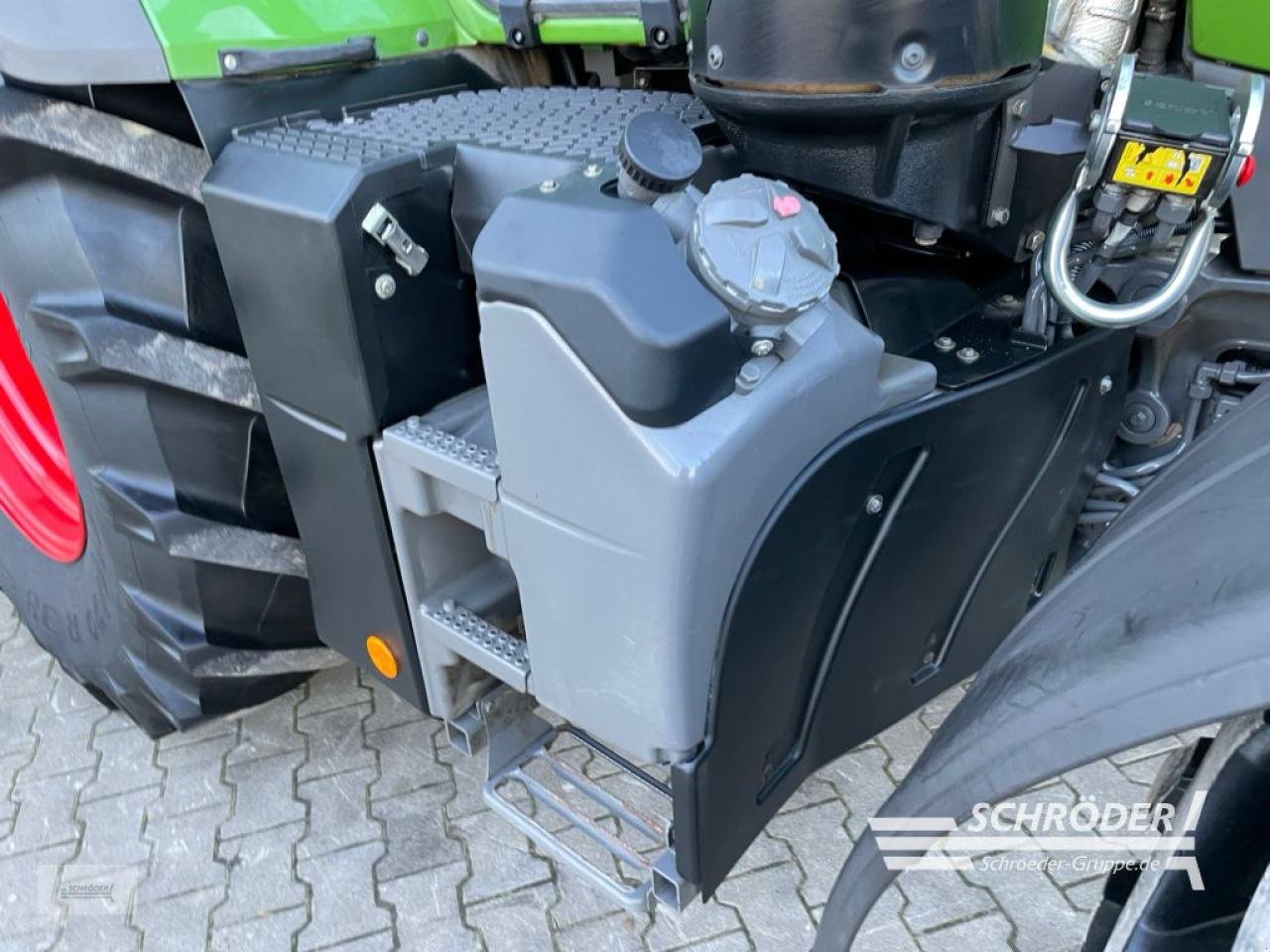 Traktor des Typs Fendt 724 S4 PROFI PLUS, Gebrauchtmaschine in Wildeshausen (Bild 20)