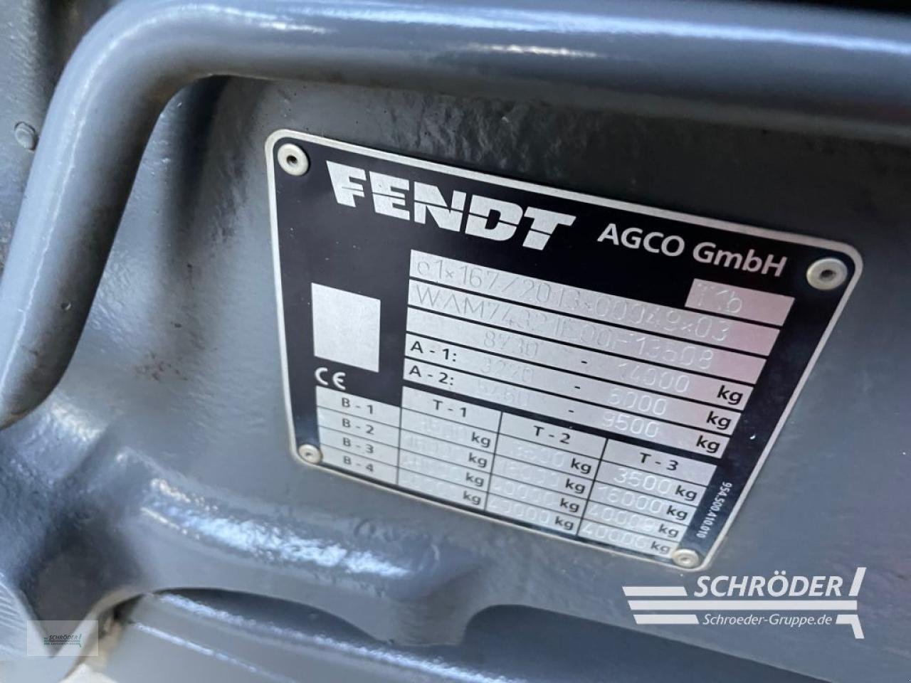 Traktor des Typs Fendt 724 S4 PROFI PLUS, Gebrauchtmaschine in Wildeshausen (Bild 22)