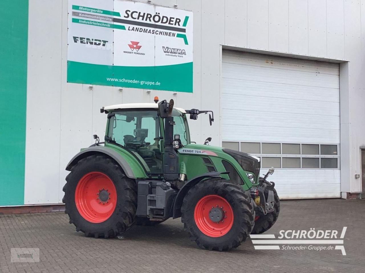 Traktor от тип Fendt 724 S4 PROFI PLUS, Gebrauchtmaschine в Norden (Снимка 2)