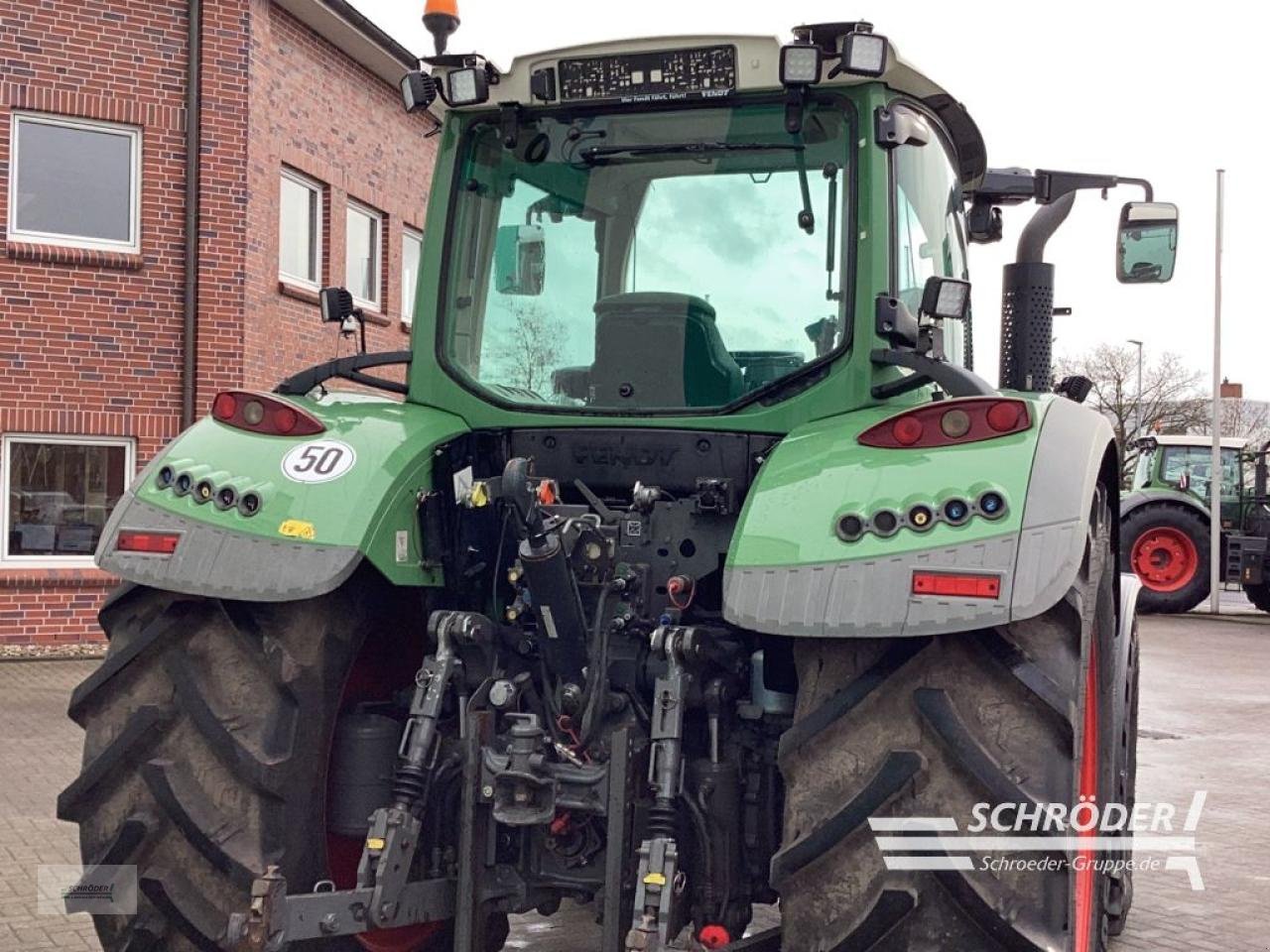 Traktor от тип Fendt 724 S4 PROFI PLUS, Gebrauchtmaschine в Norden (Снимка 3)
