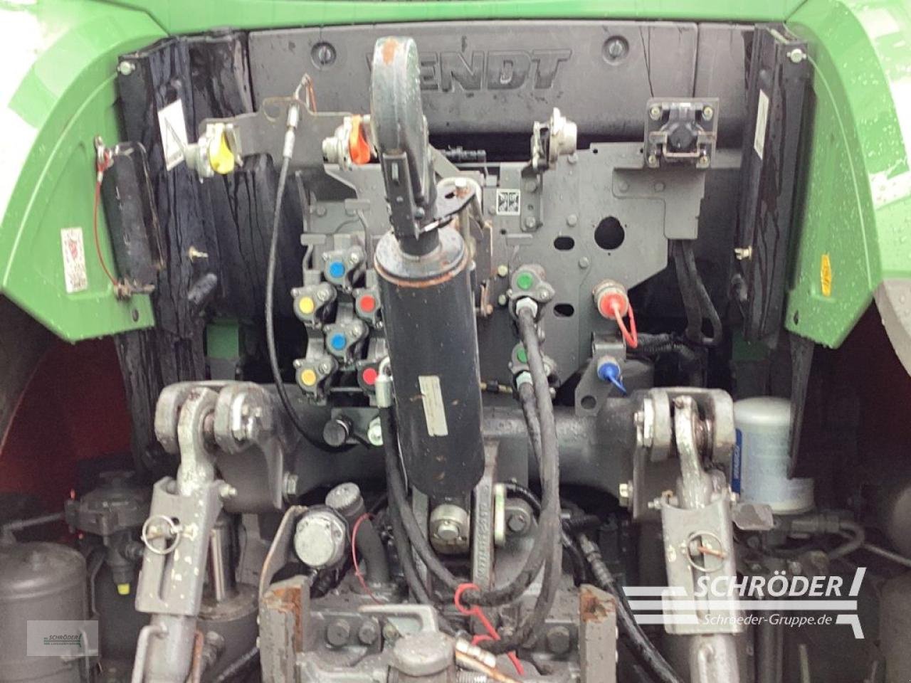 Traktor от тип Fendt 724 S4 PROFI PLUS, Gebrauchtmaschine в Norden (Снимка 14)