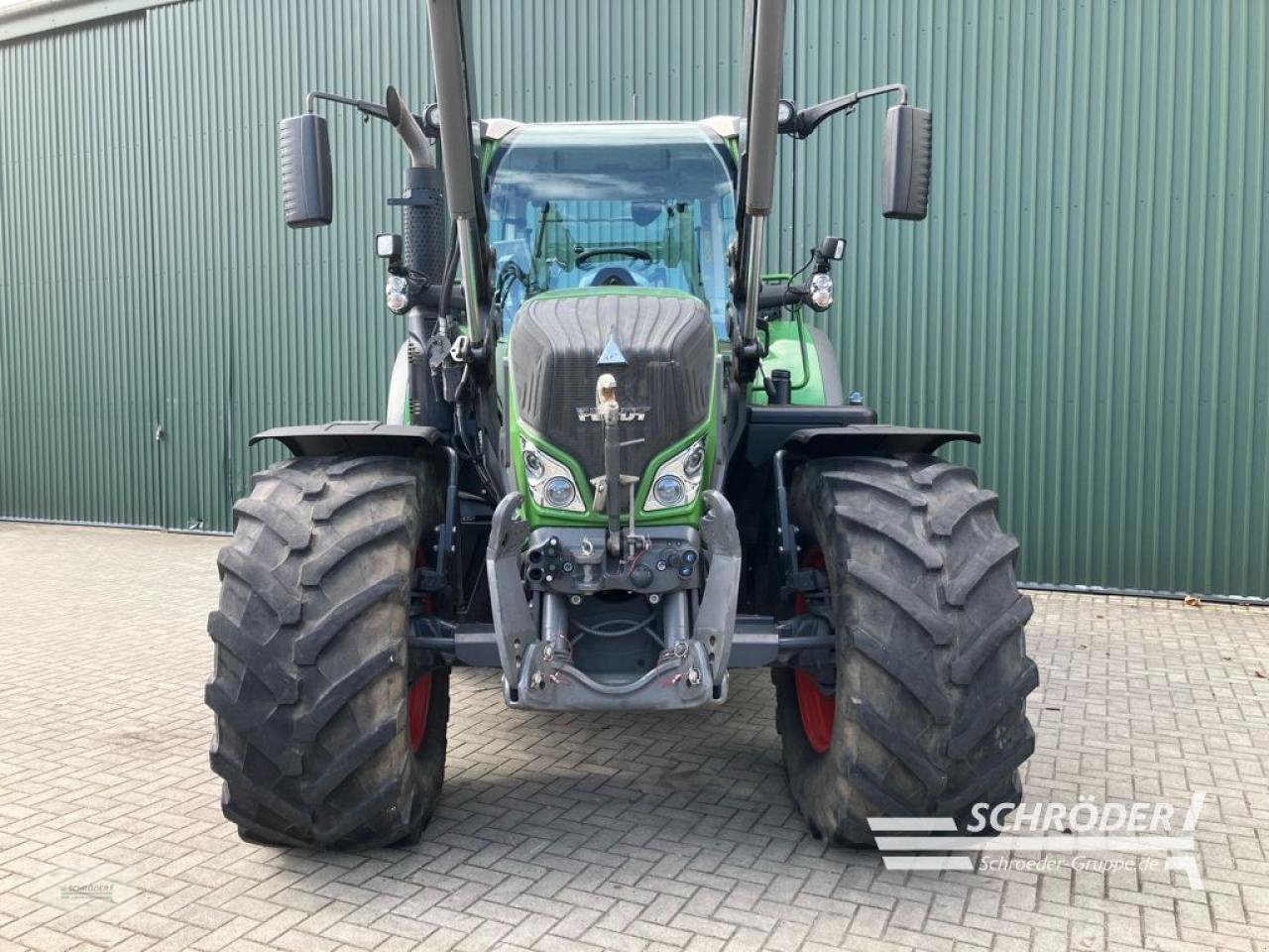 Traktor от тип Fendt 724 S4 PROFI PLUS, Gebrauchtmaschine в Twistringen (Снимка 2)
