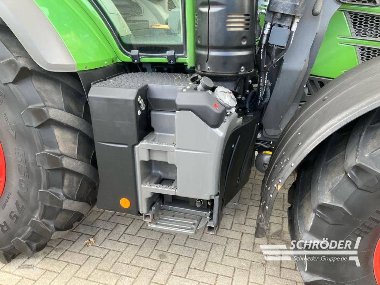 Traktor от тип Fendt 724 S4 PROFI PLUS, Gebrauchtmaschine в Twistringen (Снимка 13)