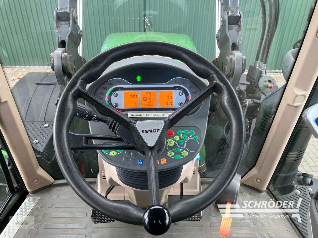 Traktor от тип Fendt 724 S4 PROFI PLUS, Gebrauchtmaschine в Twistringen (Снимка 24)
