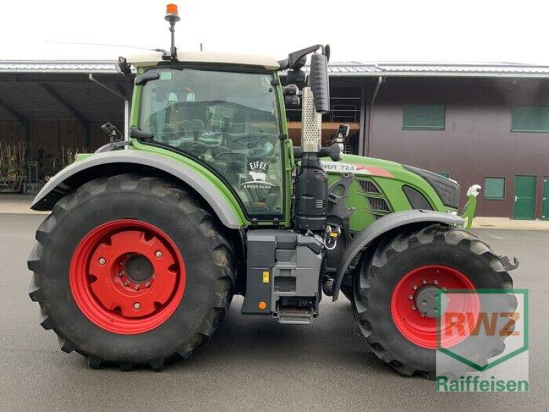 Traktor of the type Fendt 724 S4 ProfiPlus, Gebrauchtmaschine in Prüm (Picture 16)