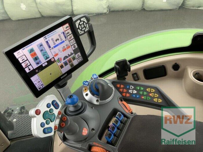 Traktor of the type Fendt 724 S4 ProfiPlus, Gebrauchtmaschine in Prüm (Picture 4)