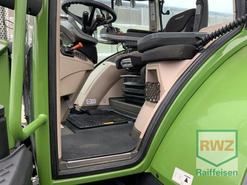 Traktor of the type Fendt 724 S4 ProfiPlus, Gebrauchtmaschine in Prüm (Picture 7)