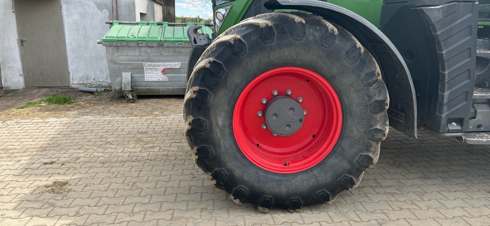 Traktor типа Fendt 724 S4, Gebrauchtmaschine в Donaueschingen (Фотография 3)