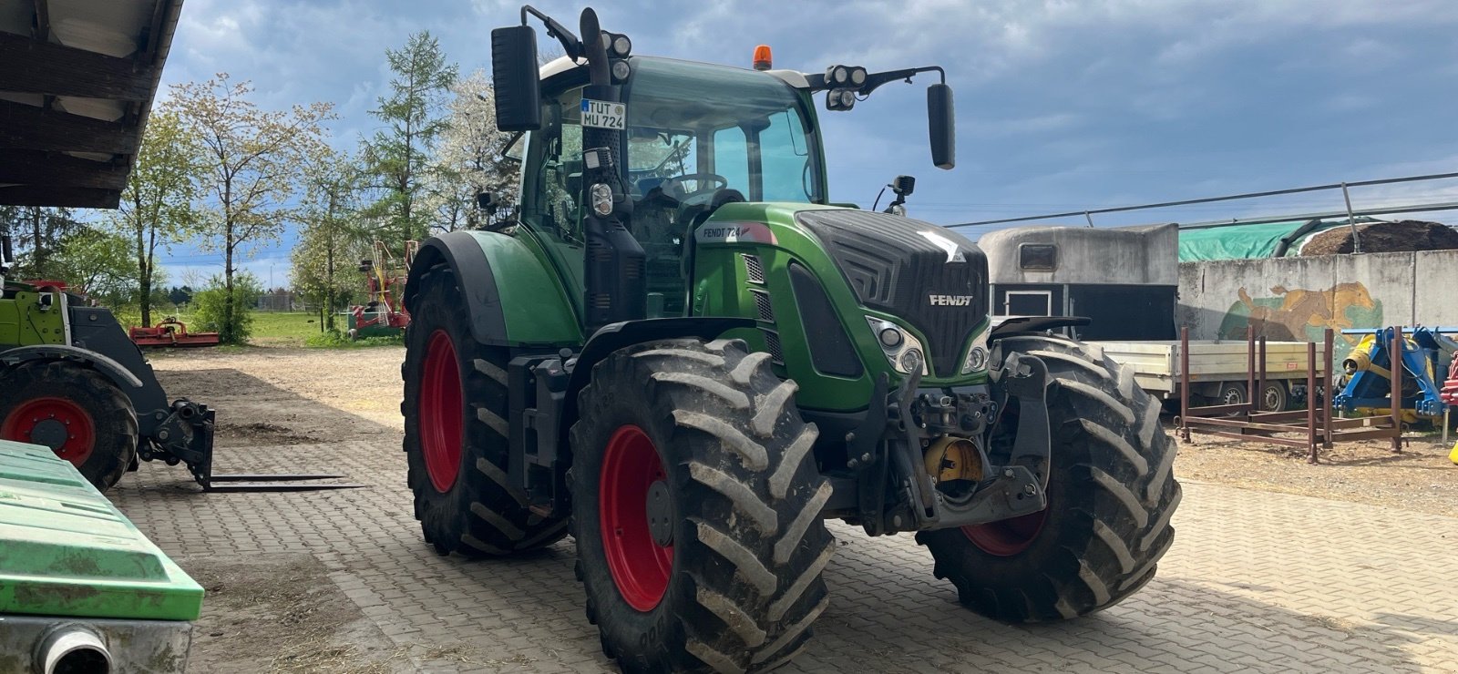 Traktor типа Fendt 724 S4, Gebrauchtmaschine в Donaueschingen (Фотография 8)