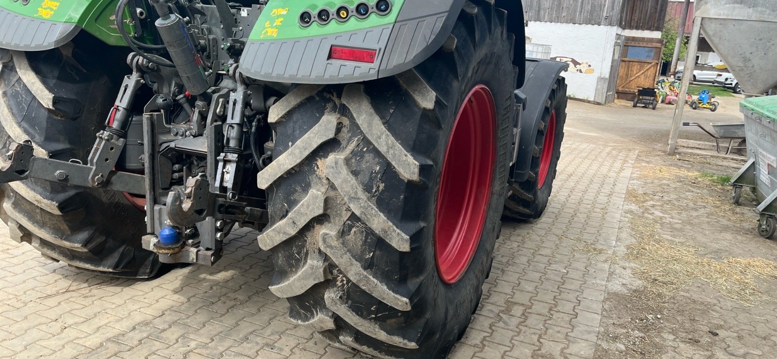 Traktor типа Fendt 724 S4, Gebrauchtmaschine в Donaueschingen (Фотография 11)