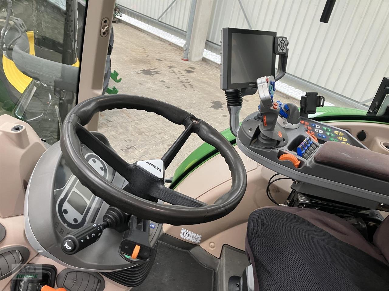 Traktor типа Fendt 724 SCR Profi PLUS, Gebrauchtmaschine в Spelle (Фотография 14)