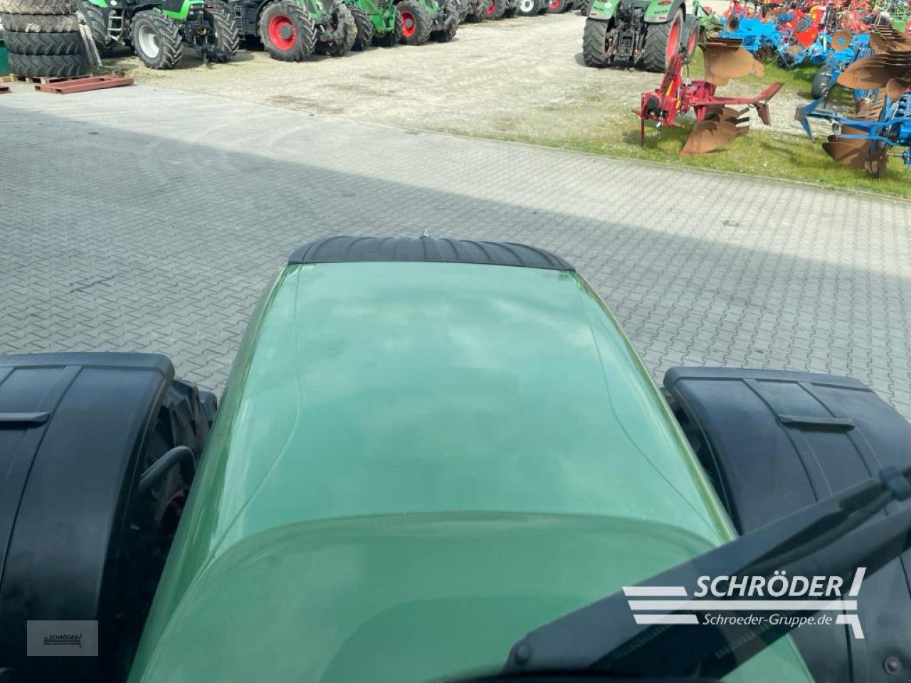 Traktor des Typs Fendt 724 SCR PROFI PLUS, Gebrauchtmaschine in Wildeshausen (Bild 14)