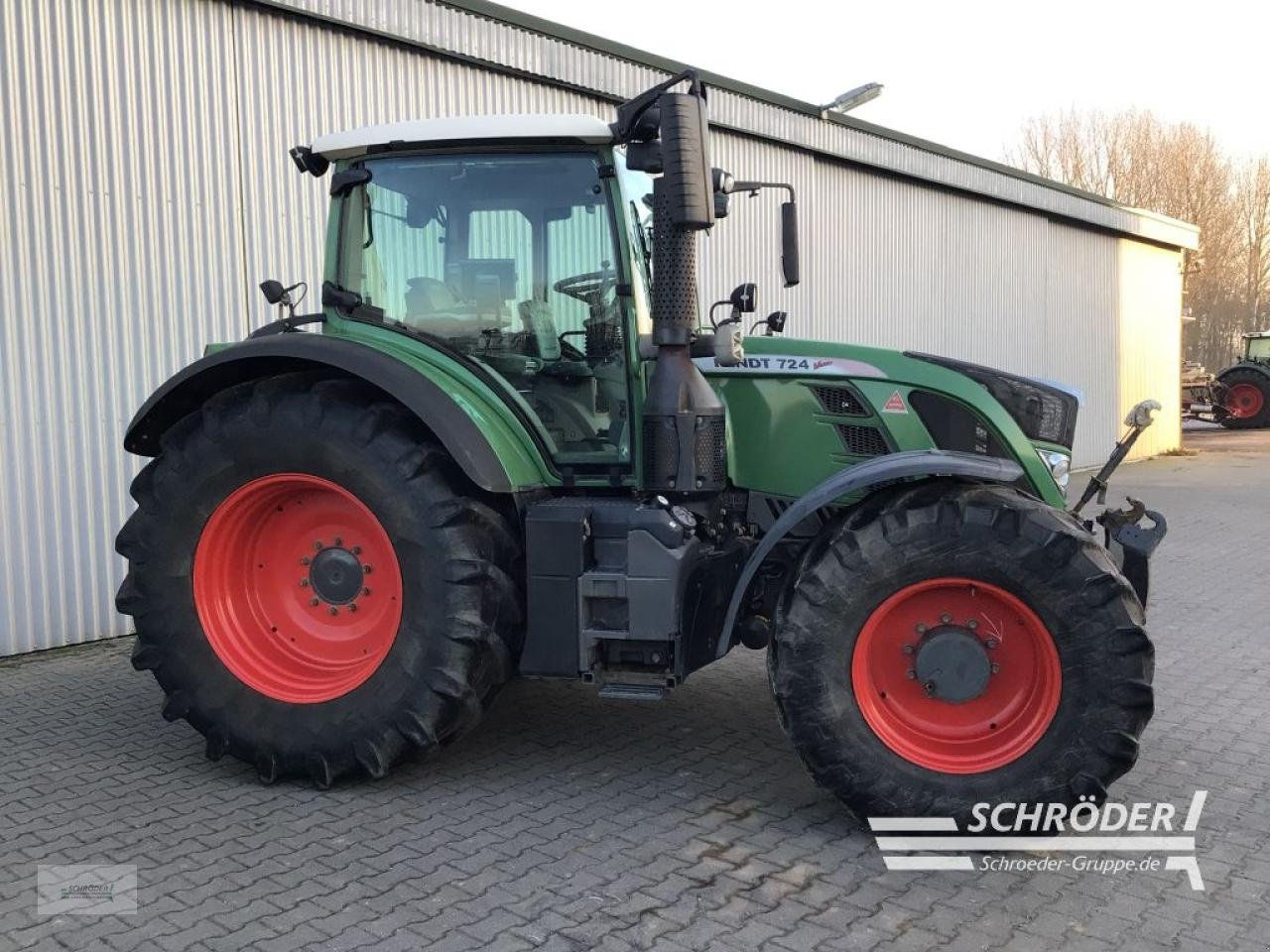Traktor του τύπου Fendt 724 SCR PROFI PLUS, Gebrauchtmaschine σε Jerichow - Kleinmangelsdorf (Φωτογραφία 2)