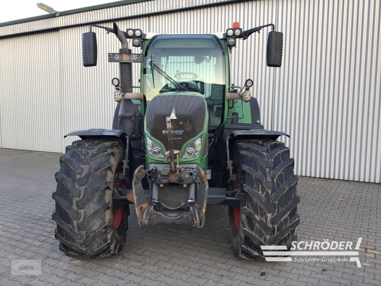 Traktor του τύπου Fendt 724 SCR PROFI PLUS, Gebrauchtmaschine σε Jerichow - Kleinmangelsdorf (Φωτογραφία 10)