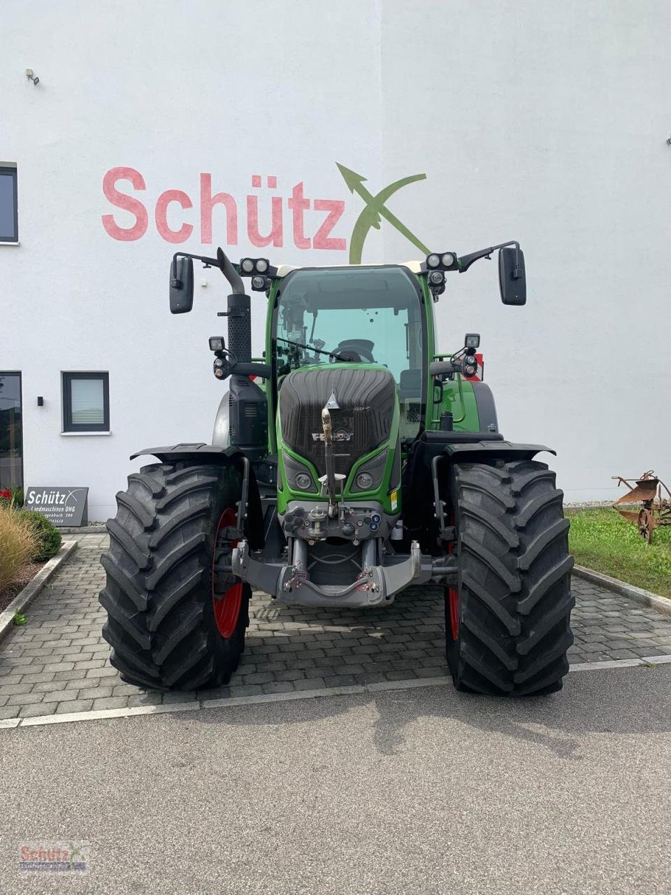 Traktor типа Fendt 724 Vario, 4.592 Bh, Gebrauchtmaschine в Schierling (Фотография 3)