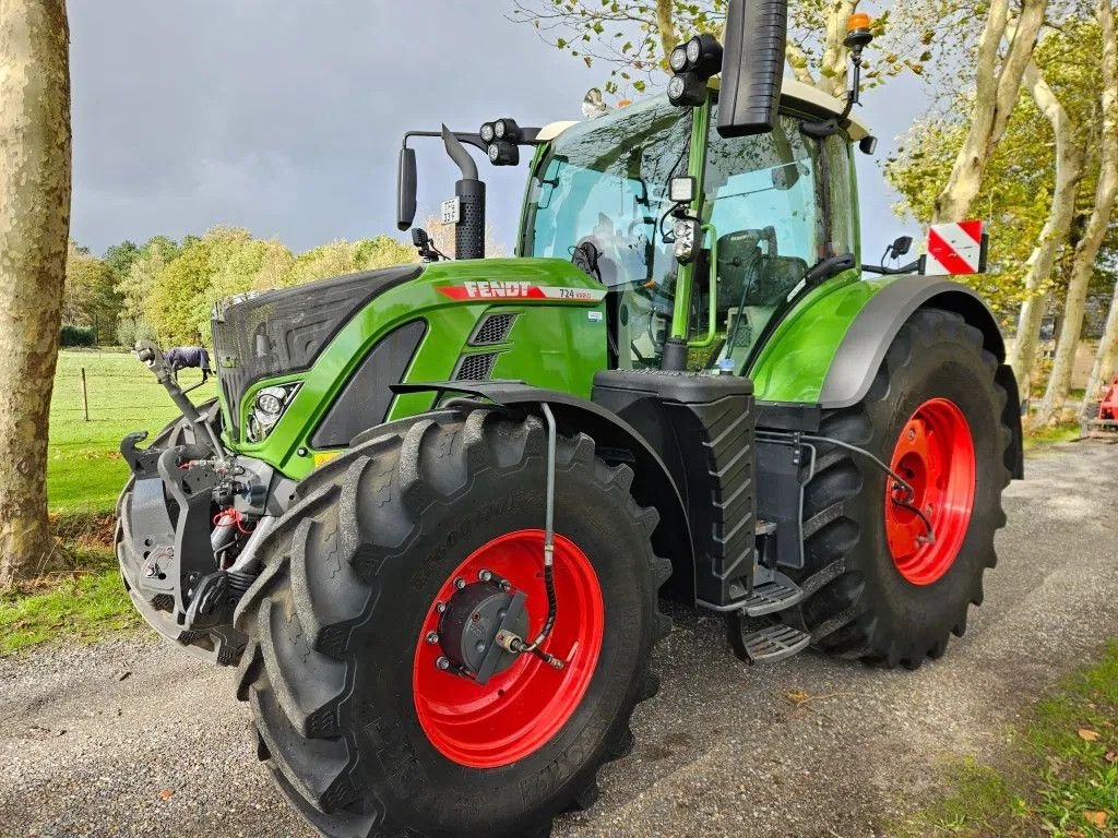 Traktor van het type Fendt 724 VARIO 724 Gen6 Power Plus Reifendrucksystem RTK ( 718 720 72, Gebrauchtmaschine in Bergen op Zoom (Foto 1)
