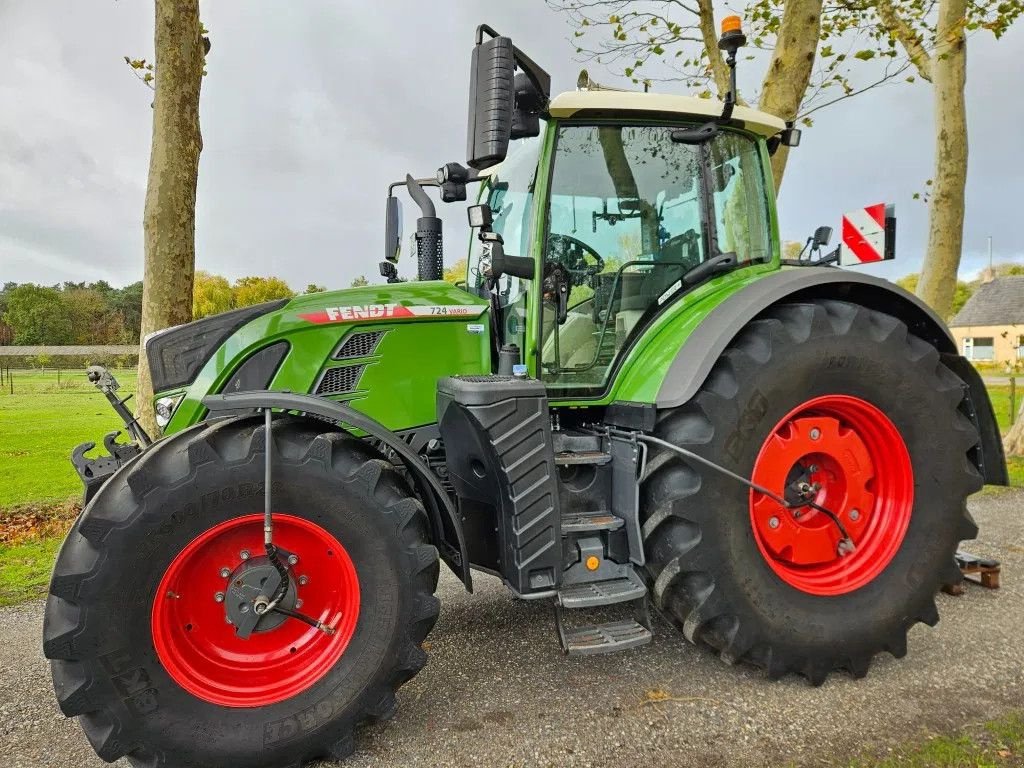 Traktor типа Fendt 724 VARIO 724 Gen6 Power Plus Reifendrucksystem RTK ( SOLD / VER, Gebrauchtmaschine в Bergen op Zoom (Фотография 3)