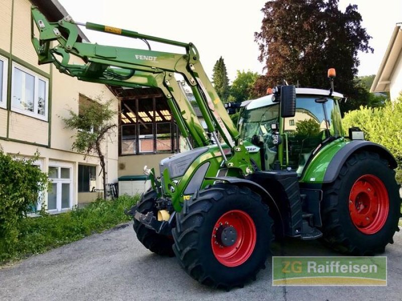 Traktor типа Fendt 724 Vario Gebr. Allradsc, Gebrauchtmaschine в Waldshut-Tiengen (Фотография 4)