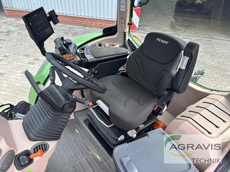 Traktor типа Fendt 724 VARIO GEN-6 Profi+ Set-2, Gebrauchtmaschine в Meppen (Фотография 13)