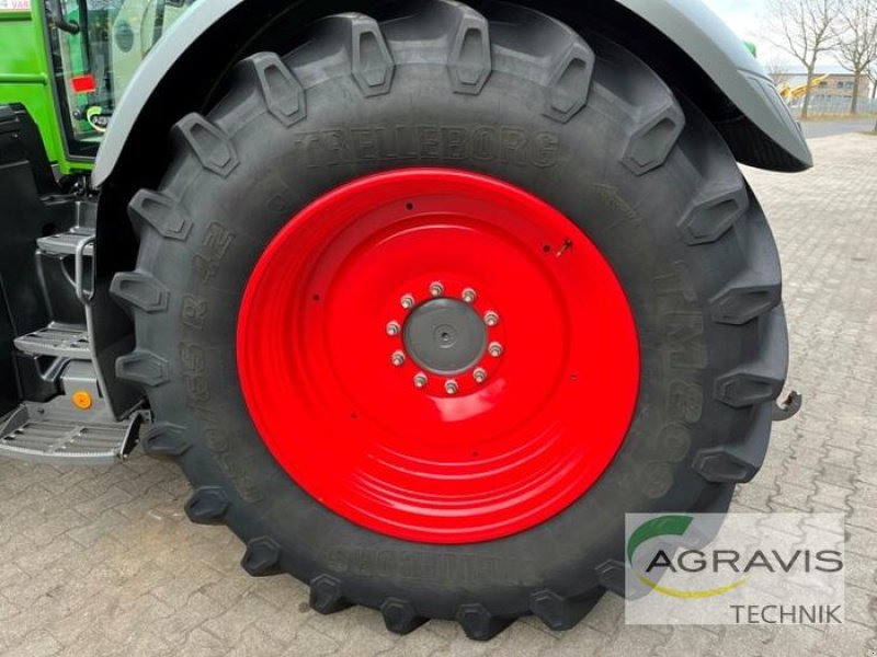 Traktor of the type Fendt 724 VARIO GEN-6 PROFI+ Setting-2, Gebrauchtmaschine in Meppen (Picture 8)