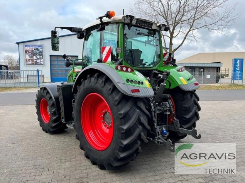 Traktor of the type Fendt 724 VARIO GEN-6 PROFI+ Setting-2, Gebrauchtmaschine in Meppen (Picture 4)