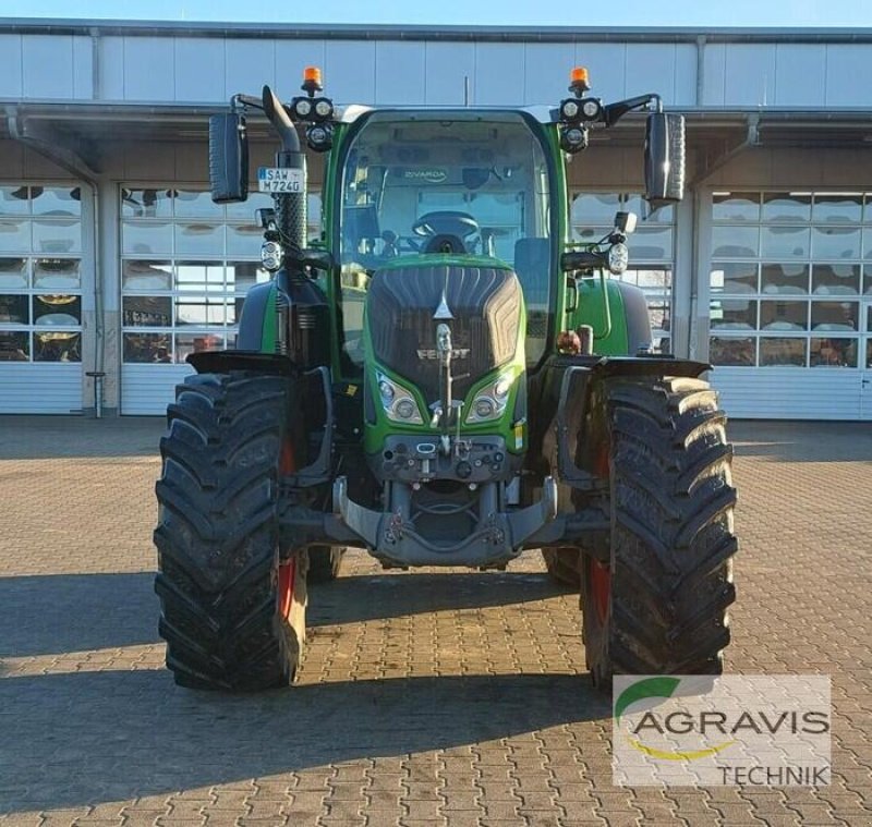 Traktor типа Fendt 724 VARIO GEN-6, Gebrauchtmaschine в Apenburg-Winterfeld (Фотография 2)