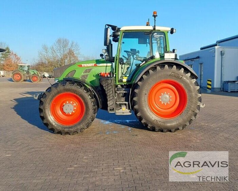 Traktor типа Fendt 724 VARIO GEN-6, Gebrauchtmaschine в Apenburg-Winterfeld (Фотография 3)