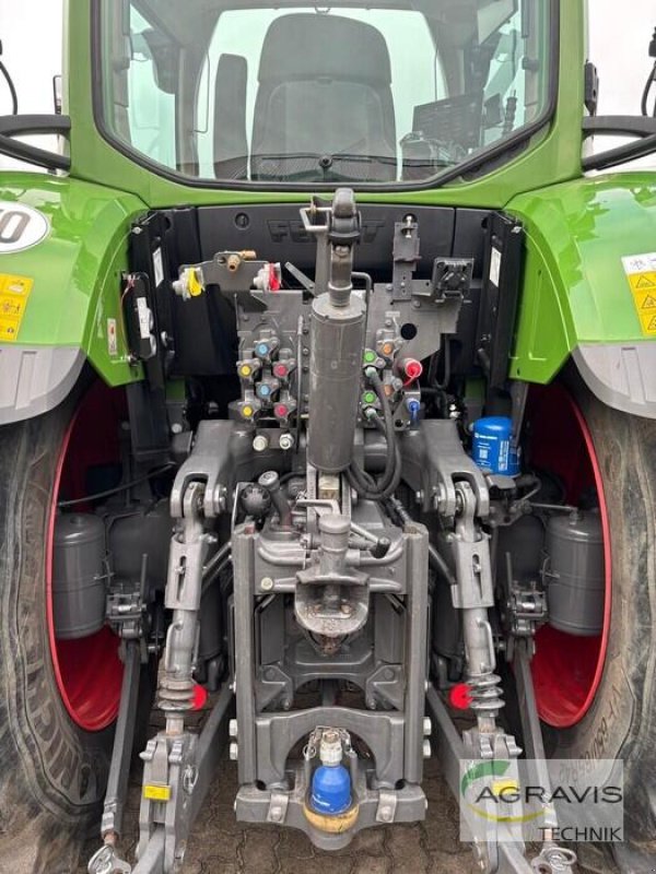 Traktor типа Fendt 724 VARIO GEN-6, Gebrauchtmaschine в Uelzen (Фотография 5)