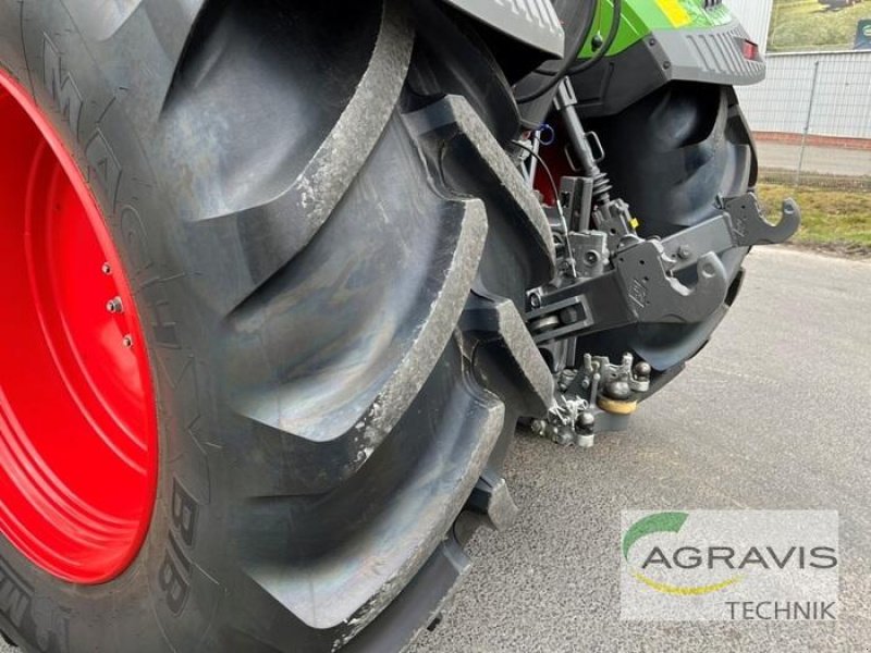 Traktor типа Fendt 724 VARIO GEN-7 Profi+ Setting2, Gebrauchtmaschine в Meppen (Фотография 17)
