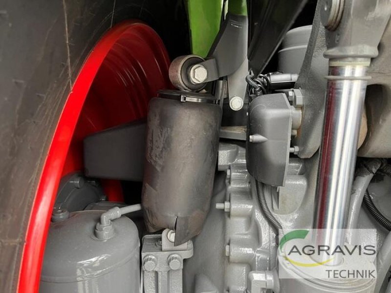 Traktor типа Fendt 724 VARIO GEN-7 Profi+ Setting2, Gebrauchtmaschine в Meppen (Фотография 13)