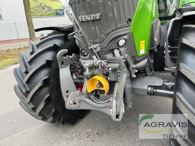 Traktor типа Fendt 724 VARIO GEN-7 Profi+ Setting2, Gebrauchtmaschine в Meppen (Фотография 14)