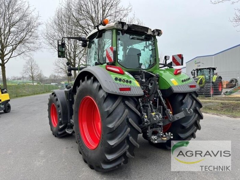 Traktor типа Fendt 724 VARIO GEN-7 Profi+ Setting2, Gebrauchtmaschine в Meppen (Фотография 8)