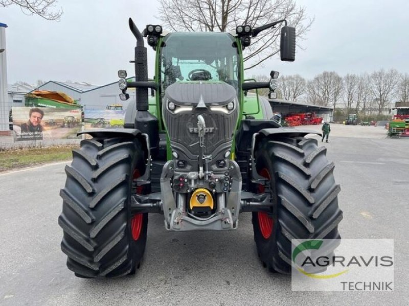 Traktor типа Fendt 724 VARIO GEN-7 Profi+ Setting2, Gebrauchtmaschine в Meppen (Фотография 2)