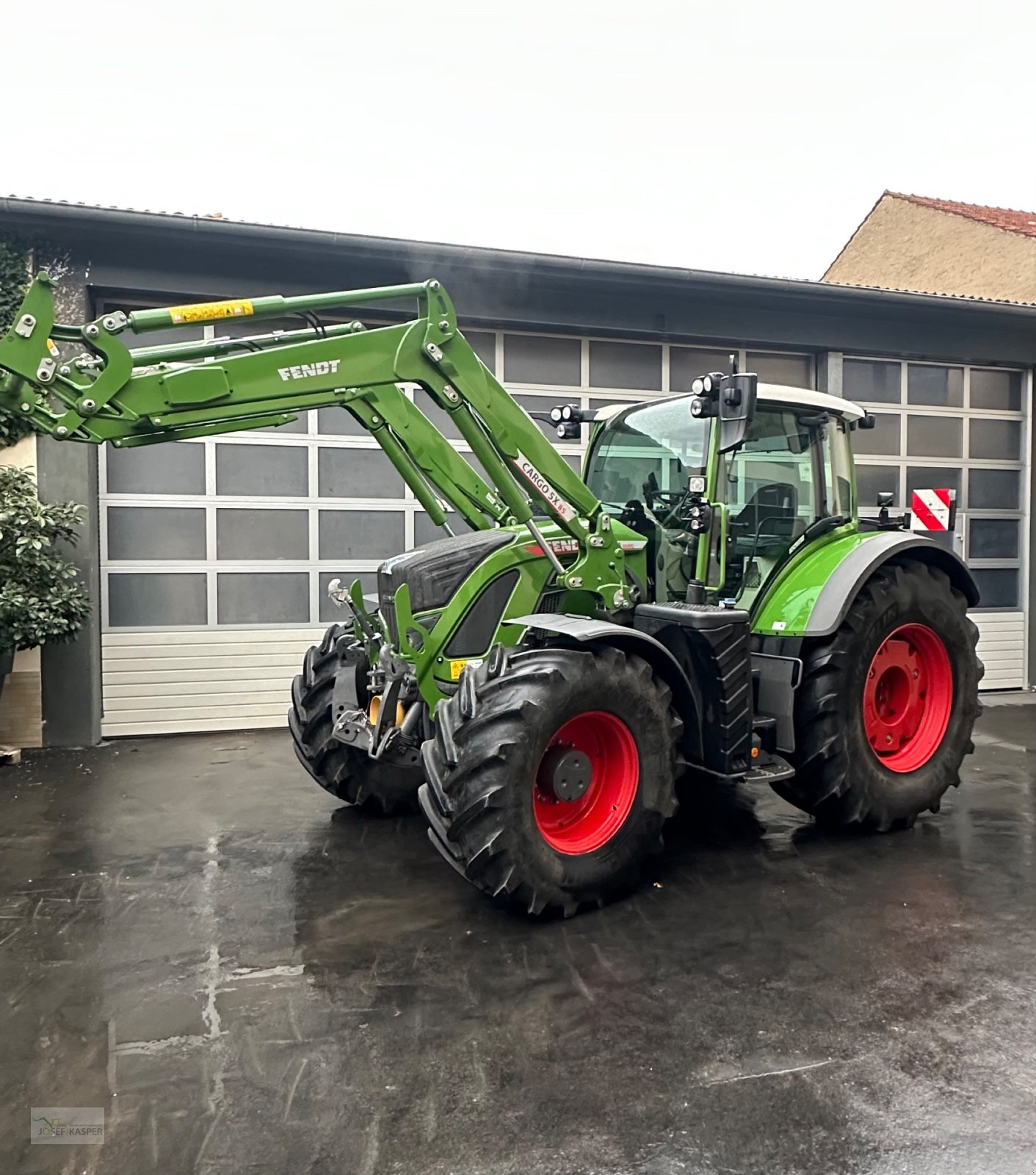 Traktor του τύπου Fendt 724 Vario Gen6 Power Plus / Garantie, Gebrauchtmaschine σε Alitzheim (Φωτογραφία 1)