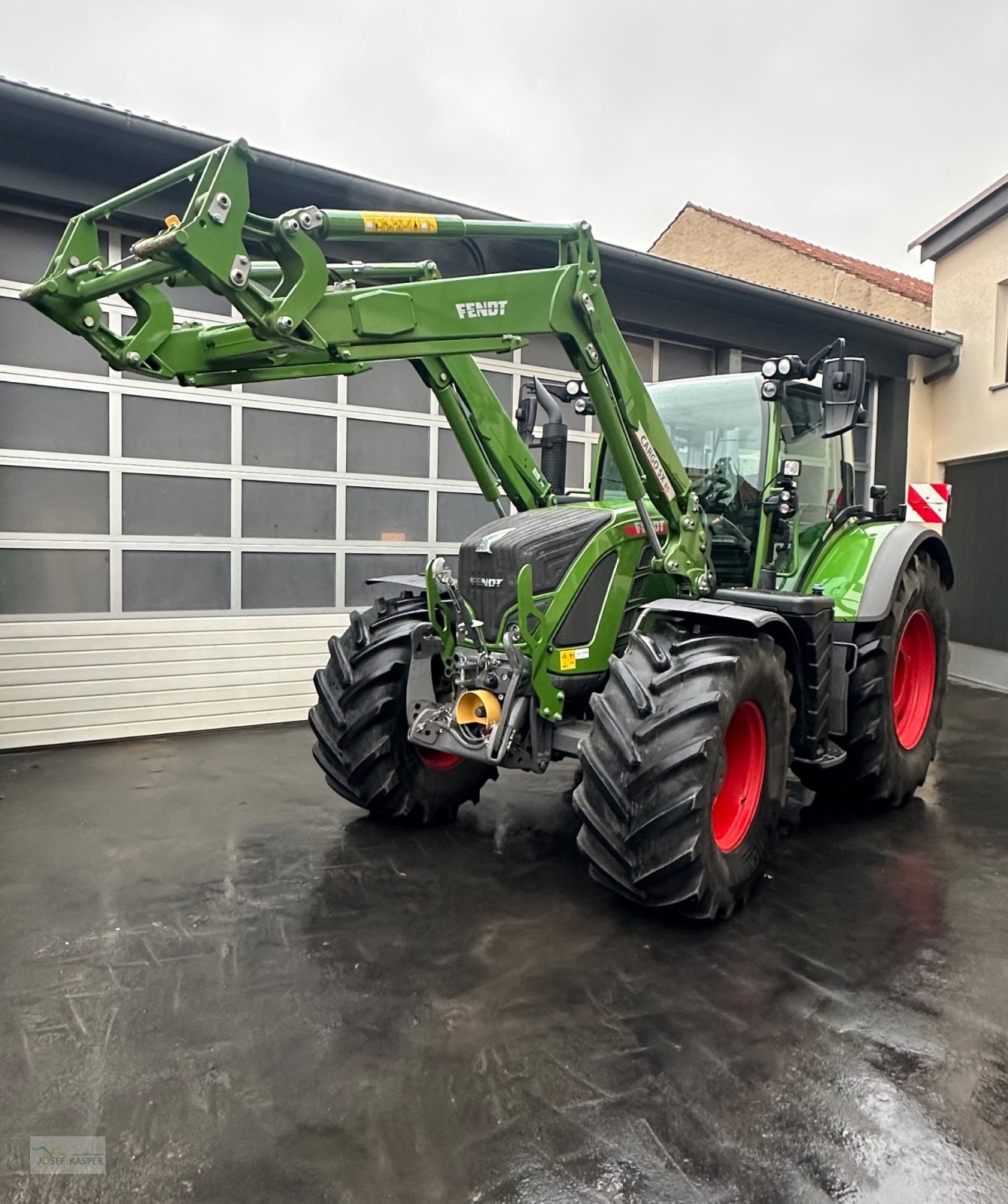 Traktor του τύπου Fendt 724 Vario Gen6 Power Plus / Garantie, Gebrauchtmaschine σε Alitzheim (Φωτογραφία 2)