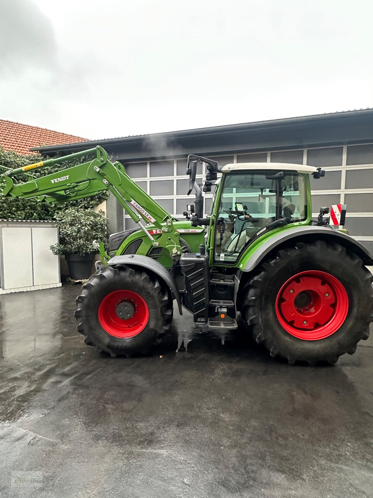 Traktor του τύπου Fendt 724 Vario Gen6 Power Plus / Garantie, Gebrauchtmaschine σε Alitzheim (Φωτογραφία 4)