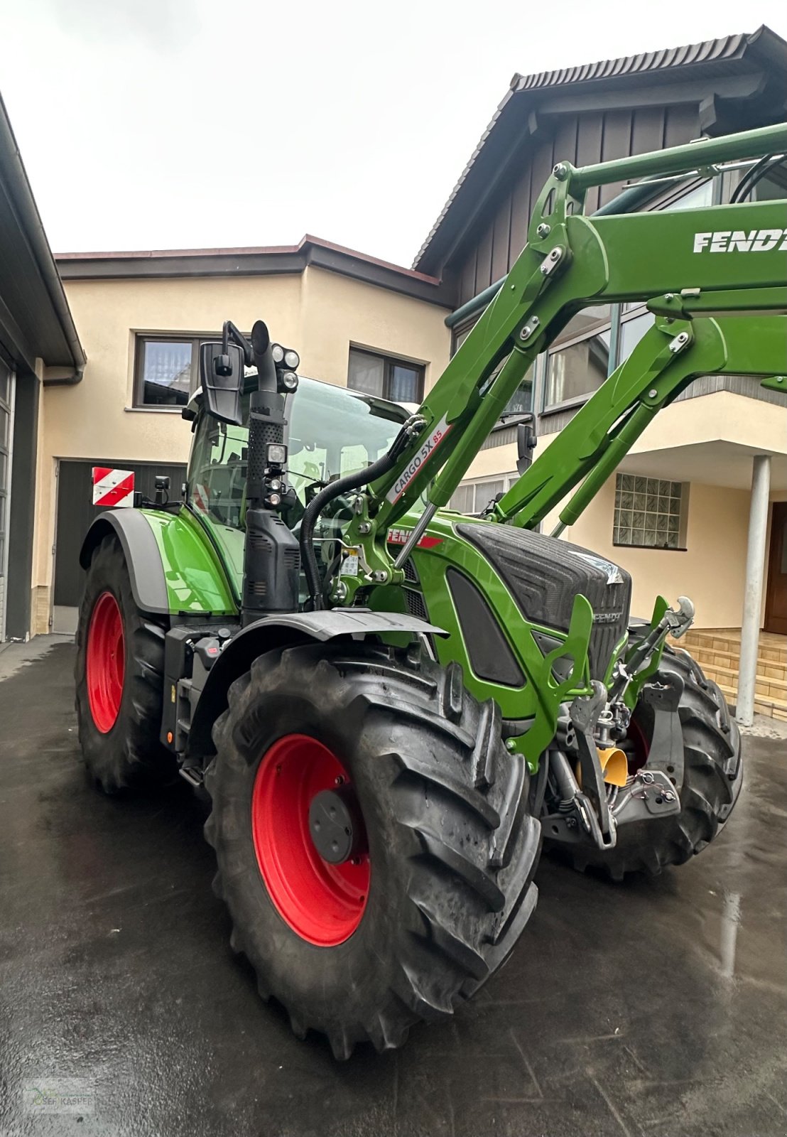 Traktor του τύπου Fendt 724 Vario Gen6 Power Plus / Garantie, Gebrauchtmaschine σε Alitzheim (Φωτογραφία 9)