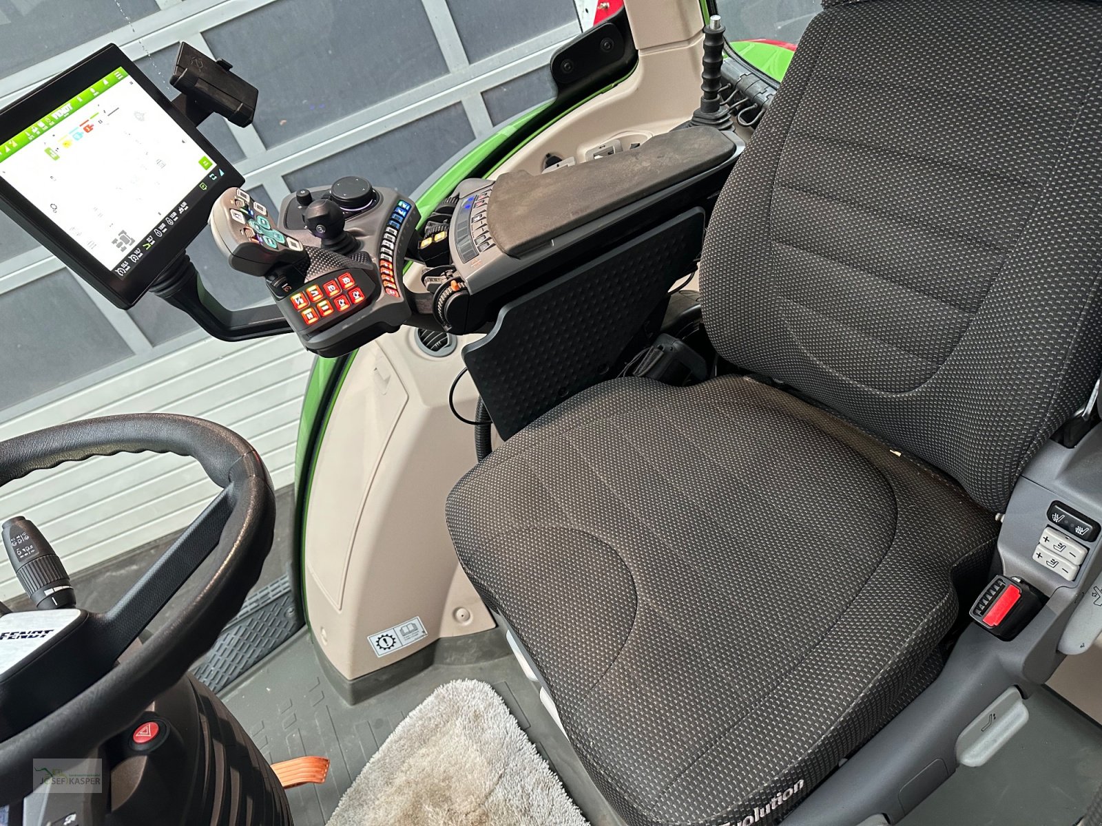 Traktor του τύπου Fendt 724 Vario Gen6 Power Plus / Garantie, Gebrauchtmaschine σε Alitzheim (Φωτογραφία 16)