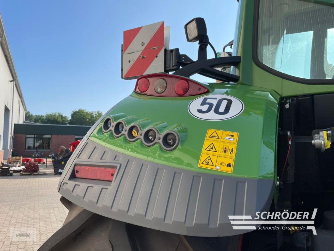 Traktor a típus Fendt 724 VARIO GEN6 POWER PLUS, Neumaschine ekkor: Holdorf (Kép 13)