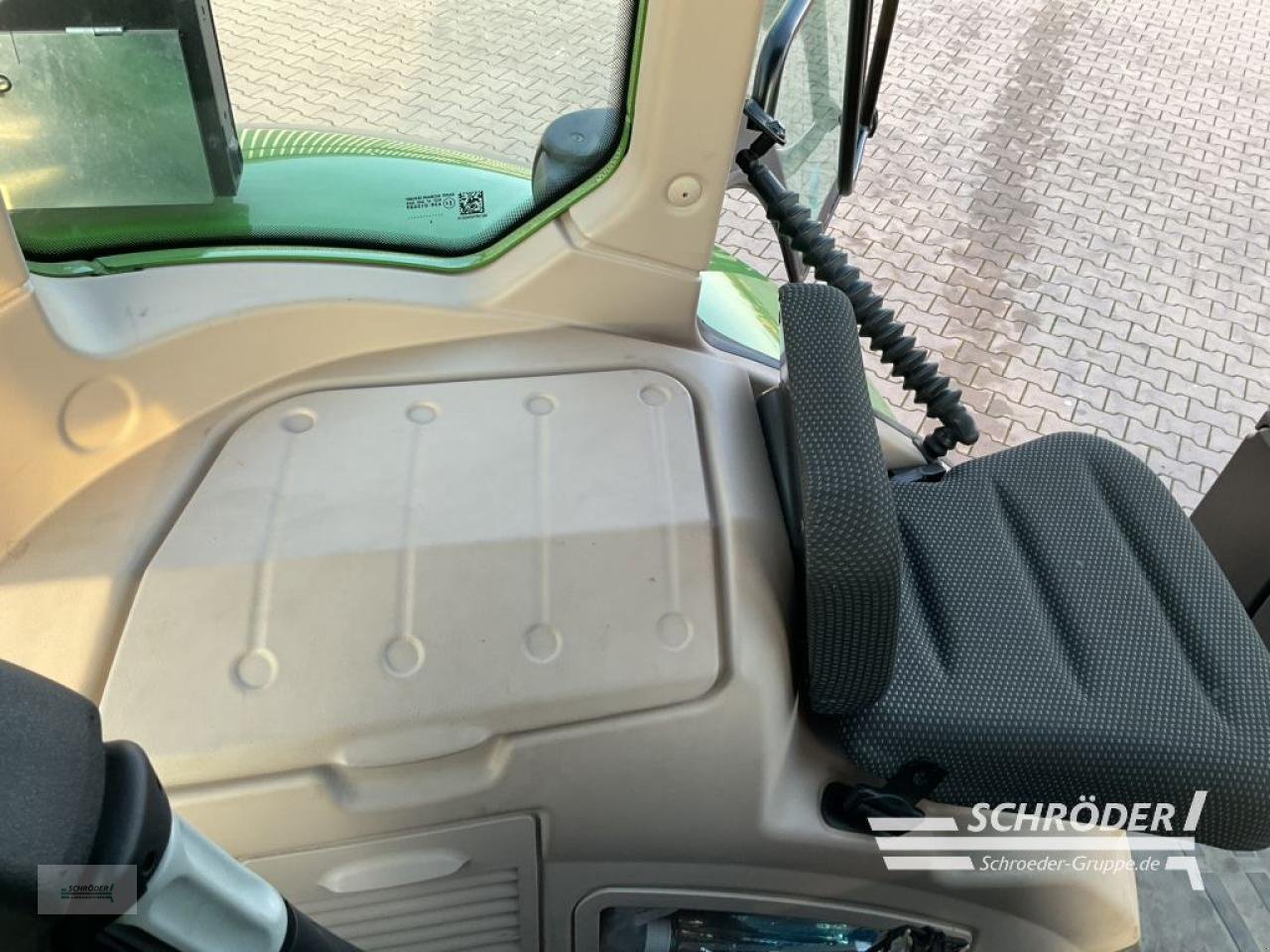 Traktor des Typs Fendt 724 VARIO GEN6 POWER PLUS, Neumaschine in Holdorf (Bild 18)