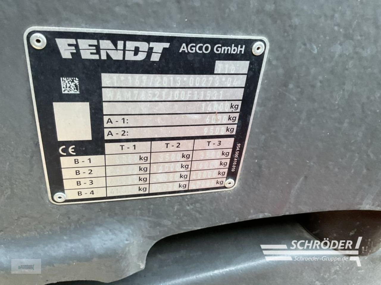 Traktor des Typs Fendt 724 VARIO GEN6 POWER PLUS, Neumaschine in Holdorf (Bild 19)