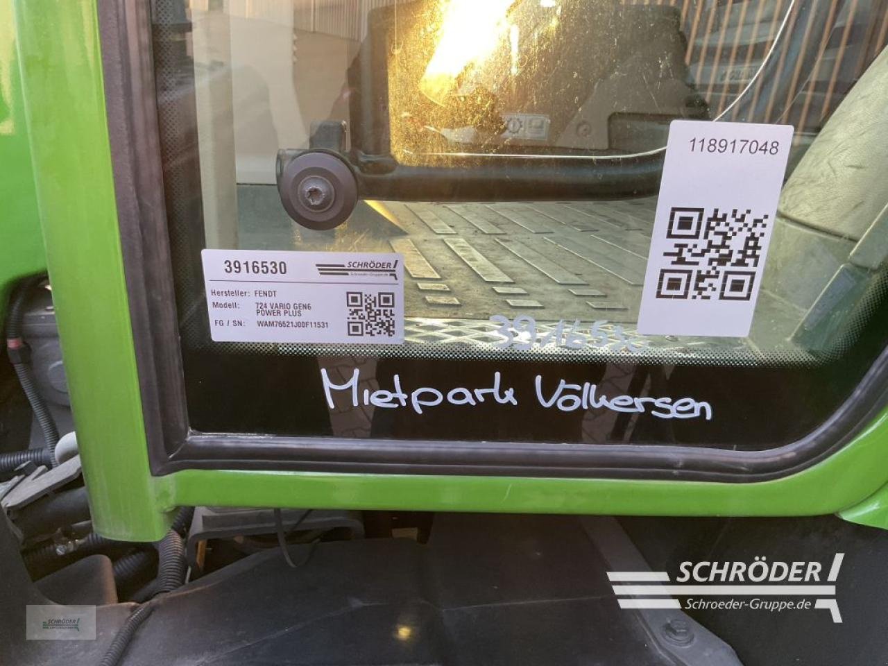 Traktor des Typs Fendt 724 VARIO GEN6 POWER PLUS, Neumaschine in Holdorf (Bild 20)