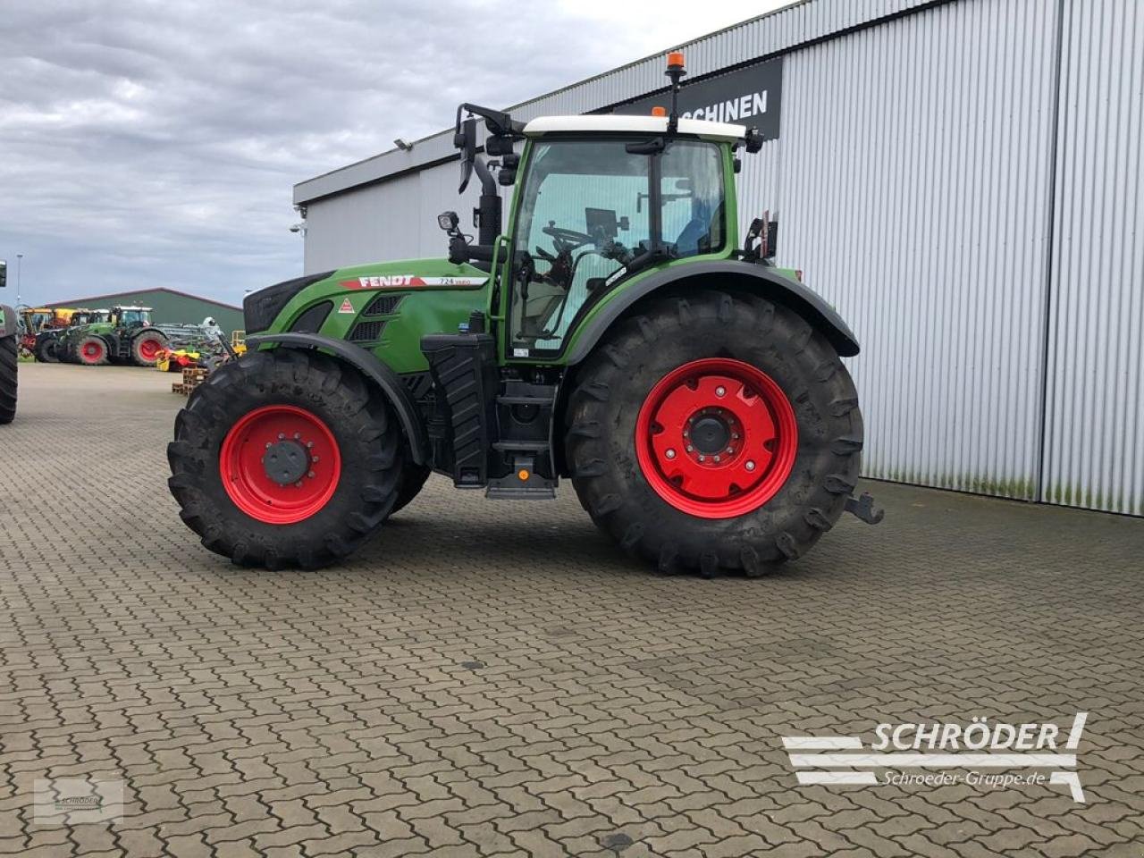 Traktor от тип Fendt 724 VARIO GEN6 POWER PLUS, Neumaschine в Ahlerstedt (Снимка 7)