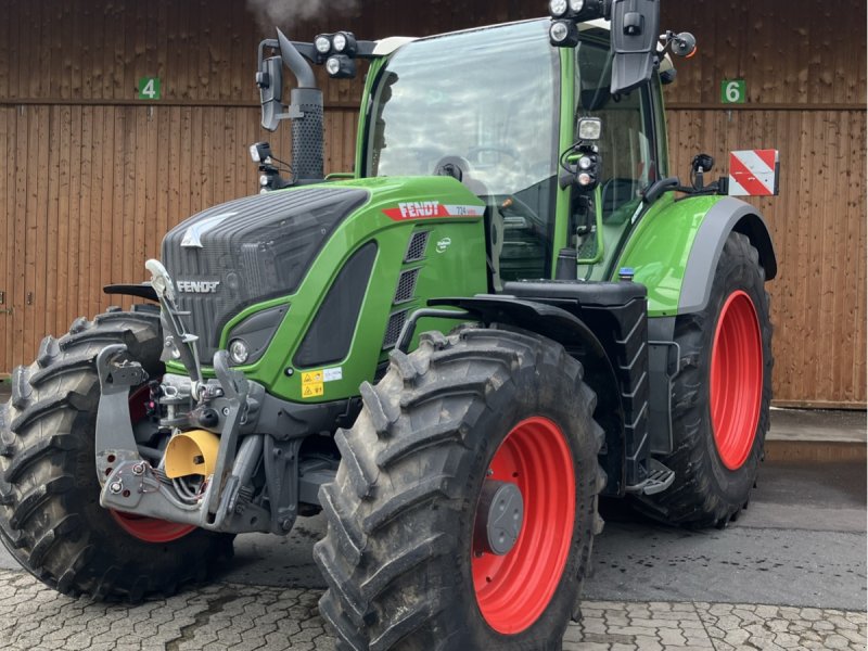 Traktor des Typs Fendt 724 Vario Gen6 Power+ Setting2, Gebrauchtmaschine in Hillerse (Bild 1)