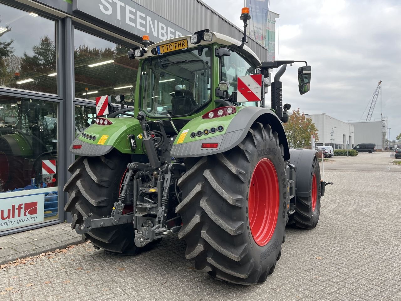 Traktor tip Fendt 724 Vario Gen6 PowerPlus s, Gebrauchtmaschine in Achterveld (Poză 6)