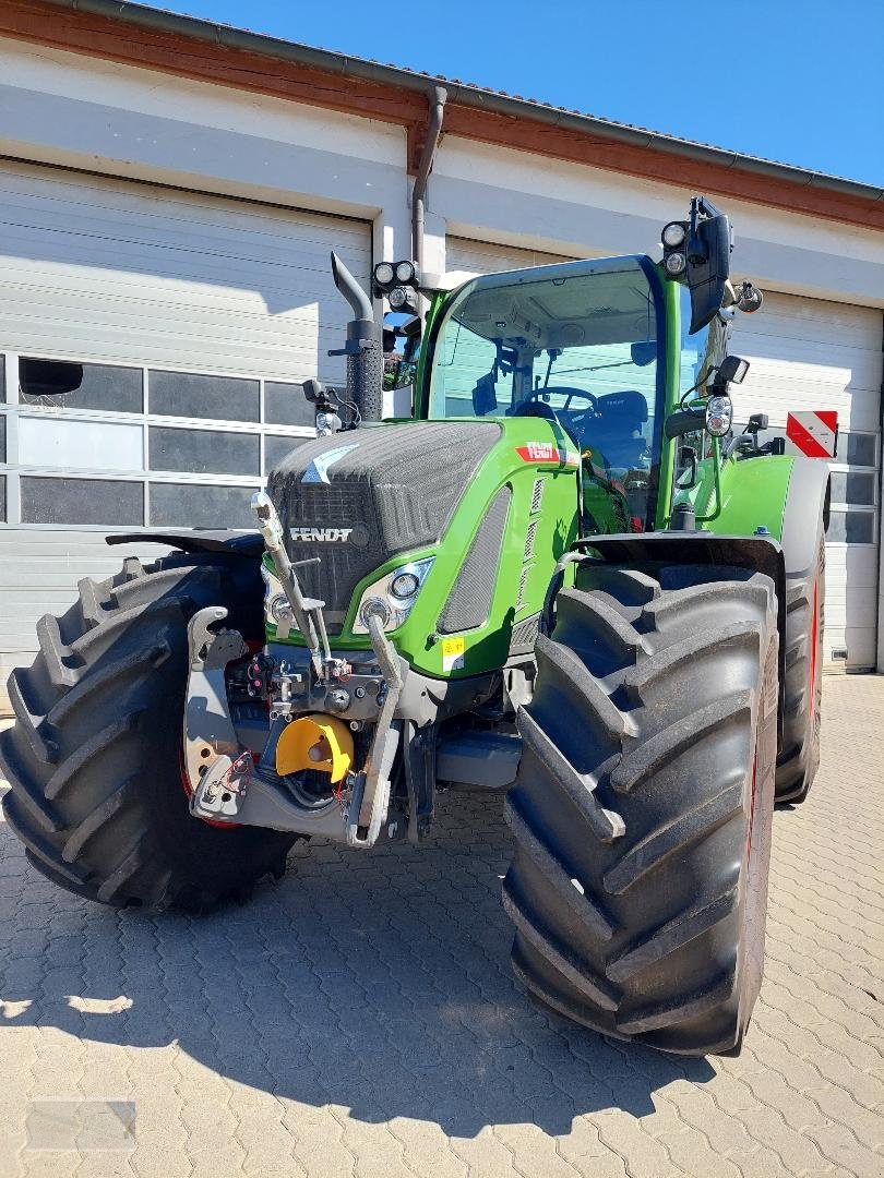 Traktor des Typs Fendt 724 Vario Gen6 Profi+, Gebrauchtmaschine in Kleinlangheim - Atzhausen (Bild 2)