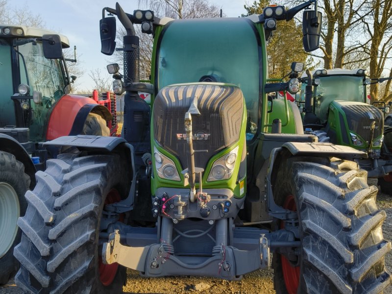 Traktor от тип Fendt 724 Vario Gen6 Profi +, Gebrauchtmaschine в Eckernförde