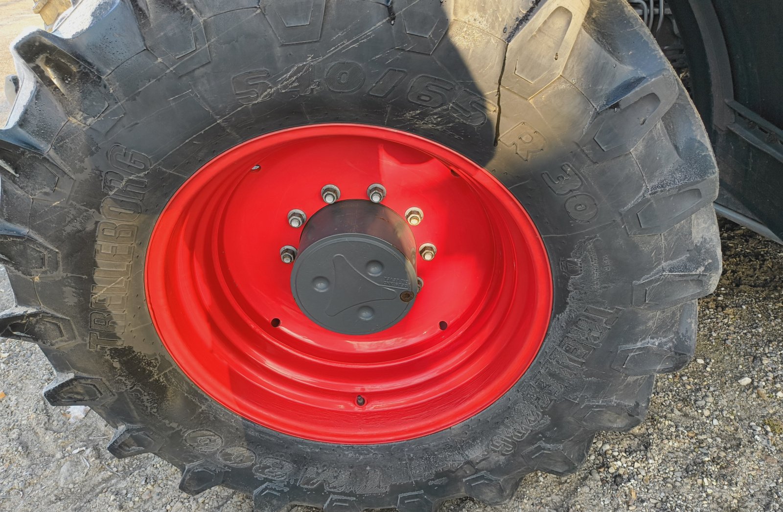 Traktor типа Fendt 724 Vario Gen6 Profi +, Gebrauchtmaschine в Eckernförde (Фотография 4)