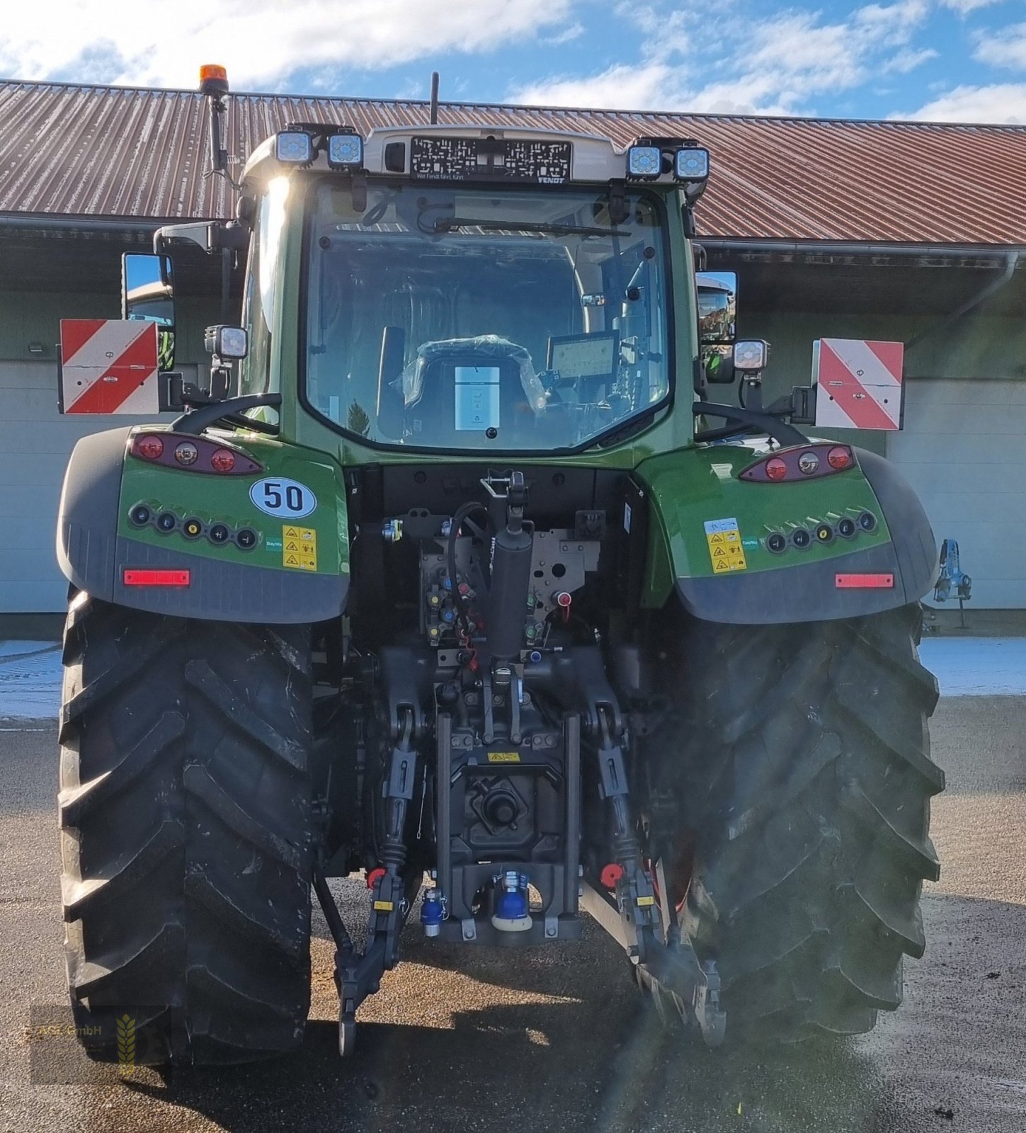 Traktor of the type Fendt 724 Vario Gen6 Profi Plus RTK Novatel Fendt One, Gebrauchtmaschine in Eichendorf (Picture 9)