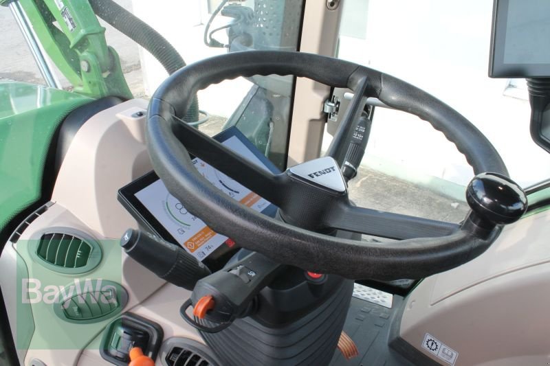 Traktor des Typs Fendt 724 VARIO GEN6 PROFI PLUS, Gebrauchtmaschine in Straubing (Bild 12)